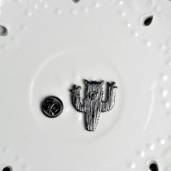 Kitten Paws Funny Cactus Brooch