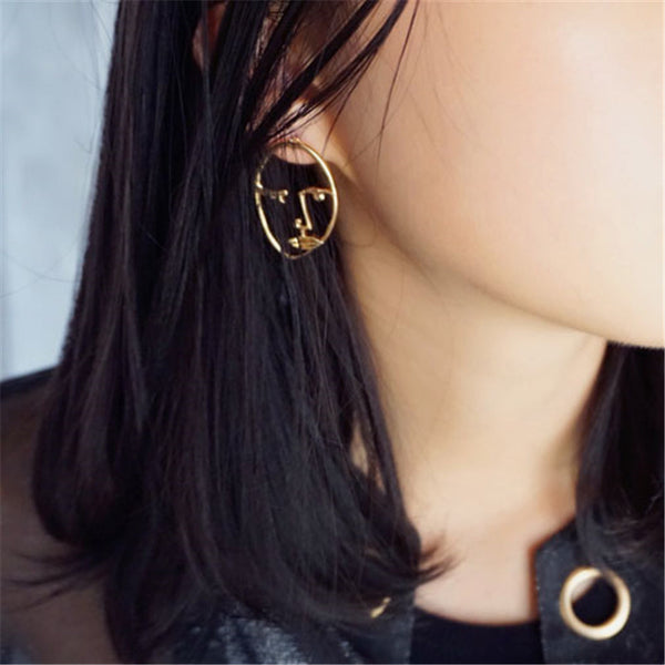 Exaggerated Human Face Stud Earrings